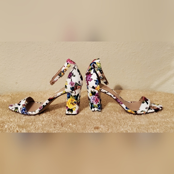 Madden Girl Rose block heel women size 7.5. - Picture 4 of 7